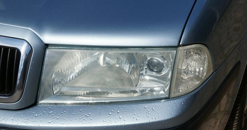 Skoda Octavia cena 8900 przebieg: 282997, rok produkcji 2003 z Kwidzyn małe 704